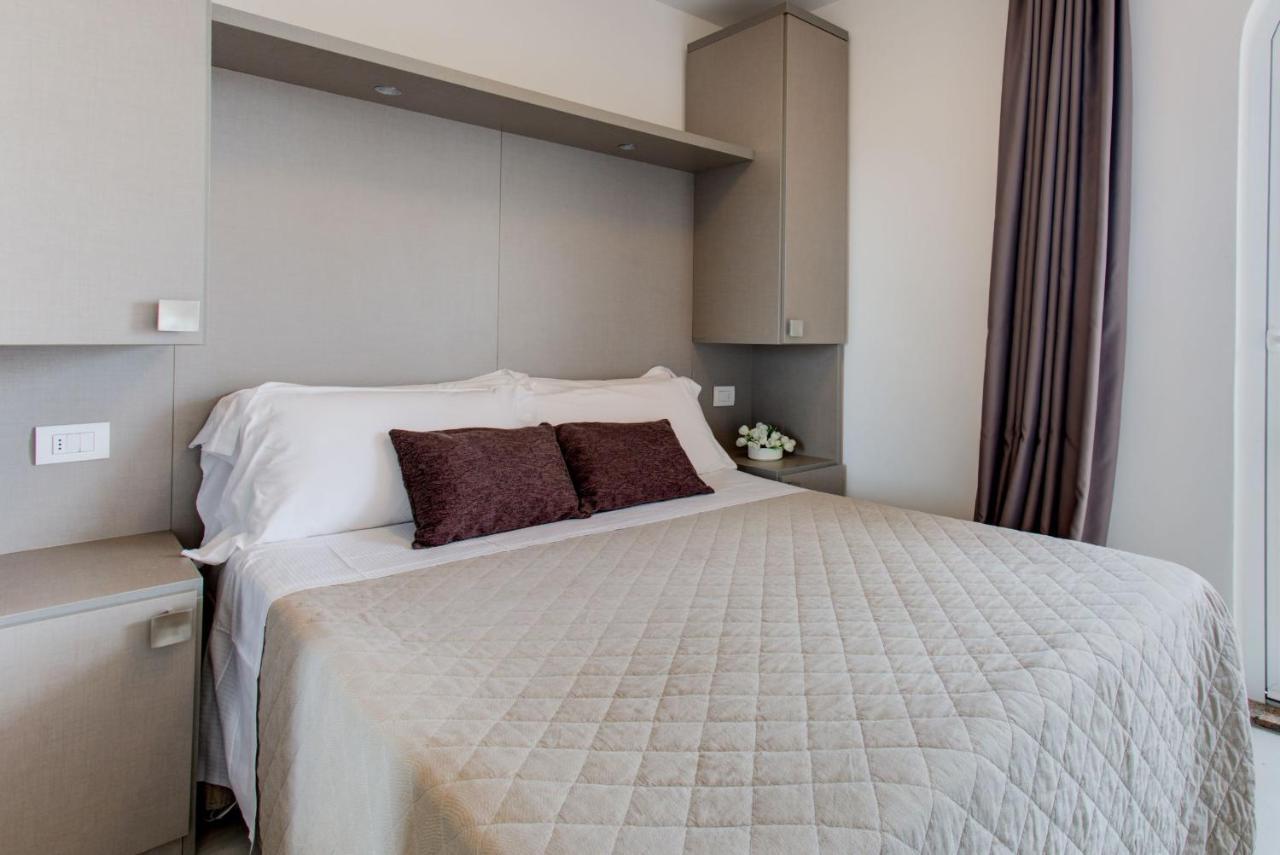 Hotel Villa Augustea Rimini Ngoại thất bức ảnh