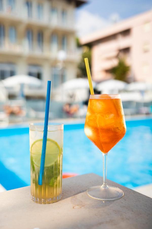 Hotel Villa Augustea Rimini Ngoại thất bức ảnh