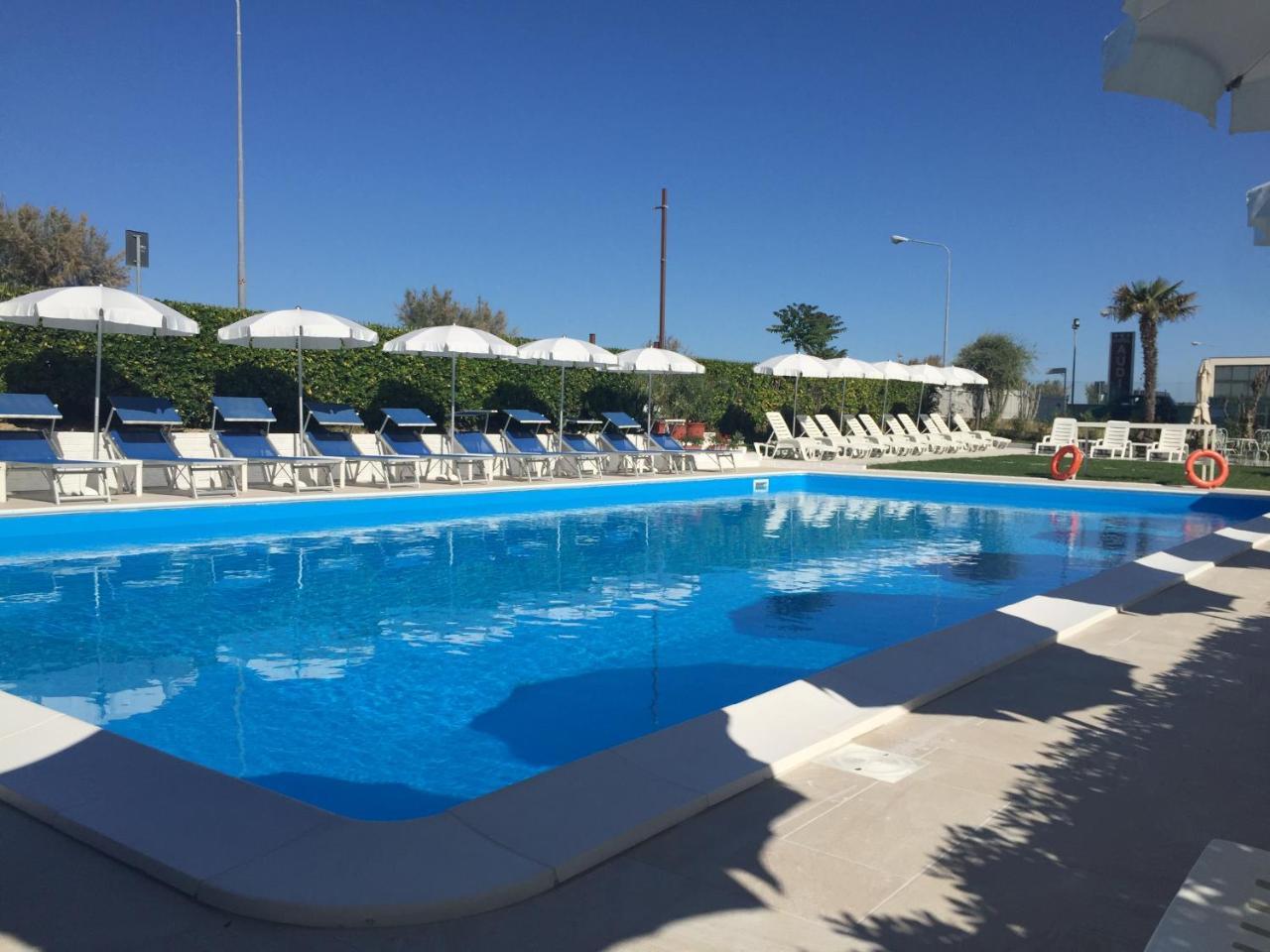 Hotel Villa Augustea Rimini Ngoại thất bức ảnh